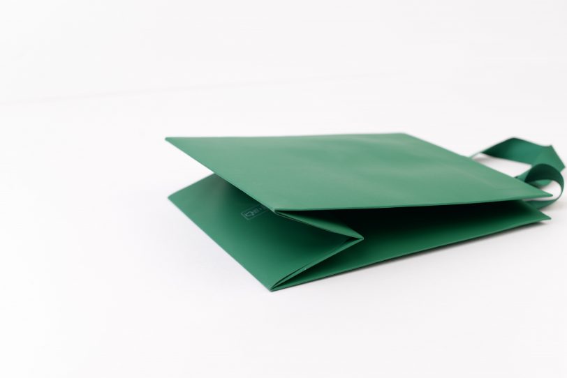 Custom M-Shaped Paper Bags with Ribbon Accessory - Image 3
